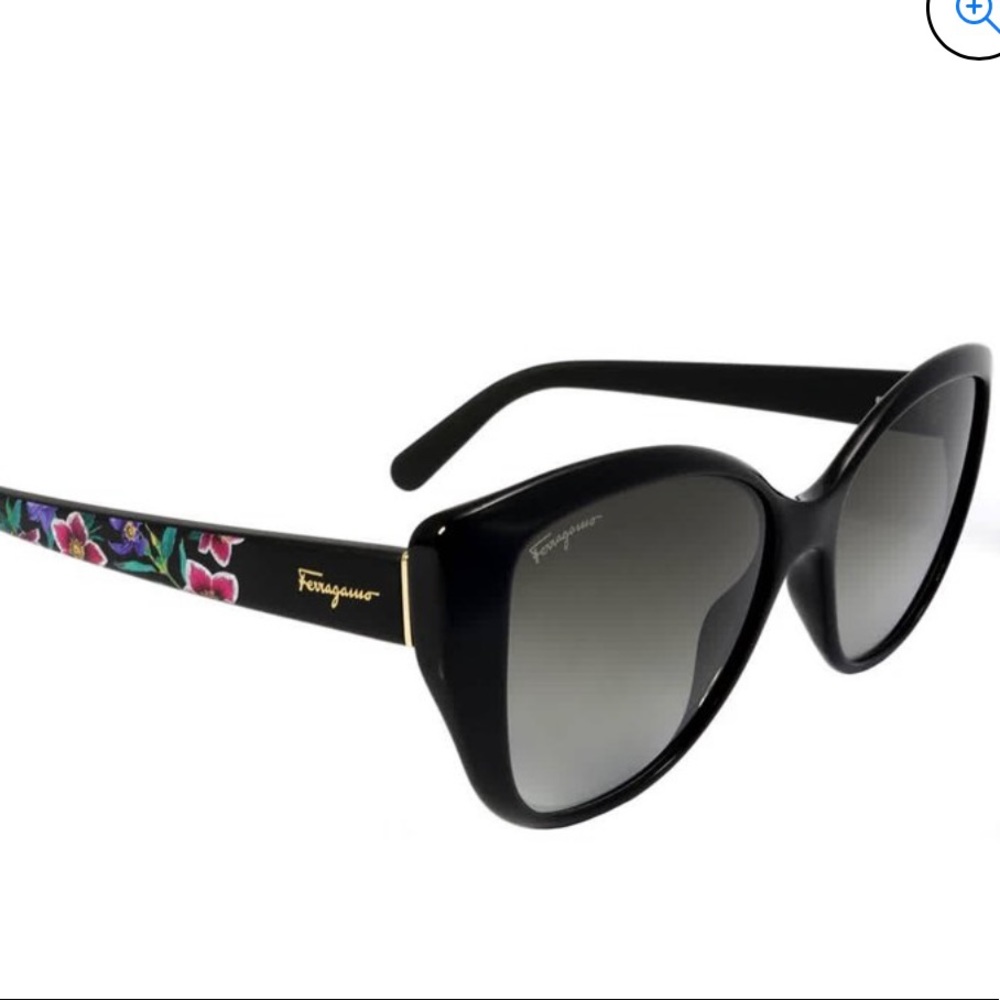 💥Salvatore Ferragamo Butterfly 🦋 Sunglasses 🕶 **Authentic**💥 with case 😎
